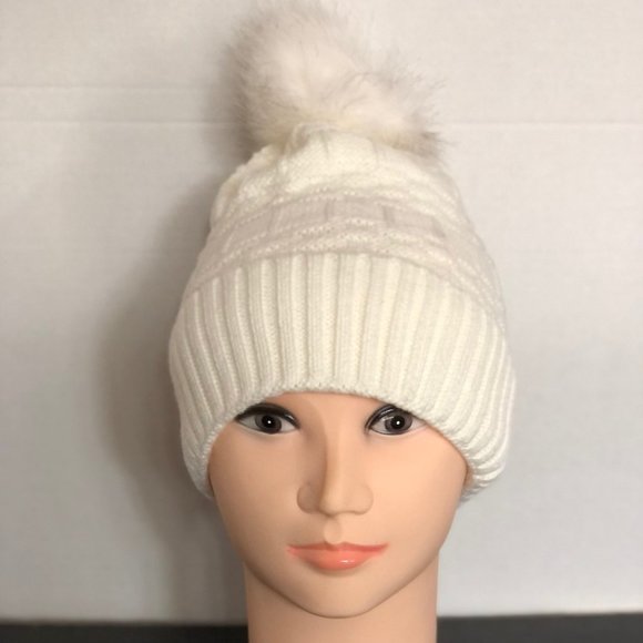 COPY - WOMENS WINTER BEANIE HAT/ 2 PIECES (WHITE/ BEIGE) - Picture 2 of 10
